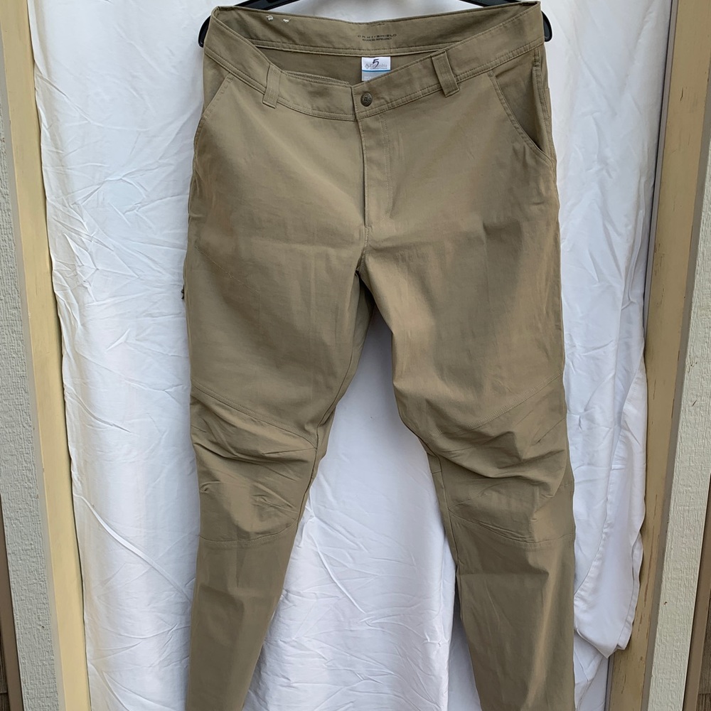 Columbia trail pants size 38x32